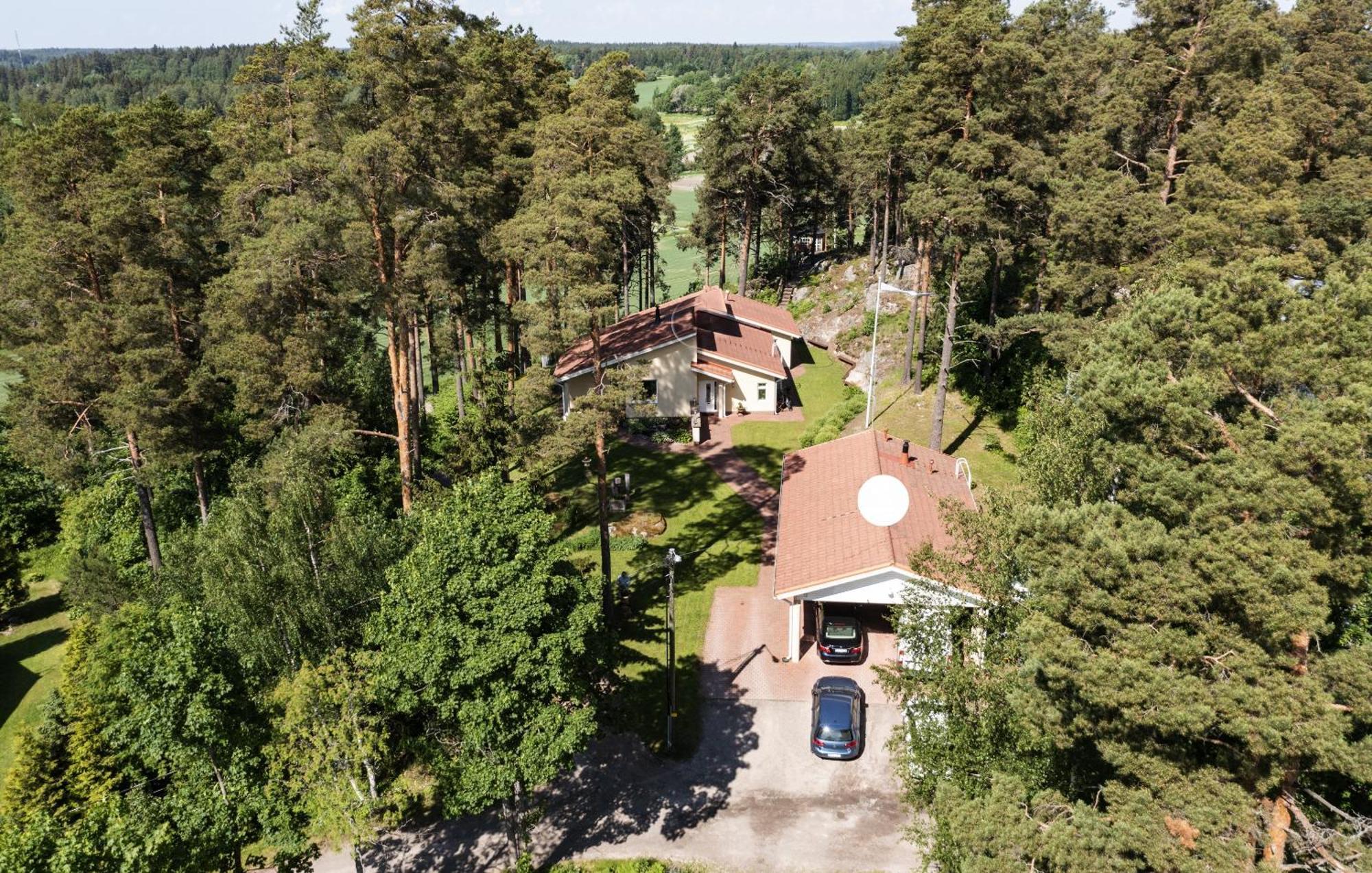 Villa Tammikallio Guest House, Near The Airport - Kodikas Vierasmaja Tuusulassa 外观 照片
